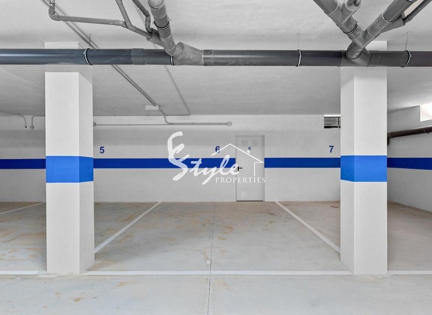 Resale - Apartment - Orihuela Costa  - Pau 8