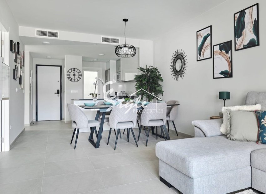 Resale - Apartment - Orihuela Costa  - Playa Flamenca