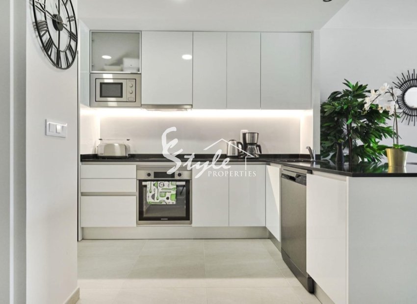 Resale - Apartment - Orihuela Costa  - Playa Flamenca