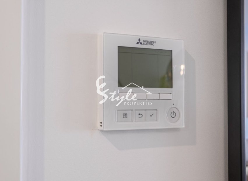 Resale - Apartment - Orihuela Costa  - Playa Flamenca