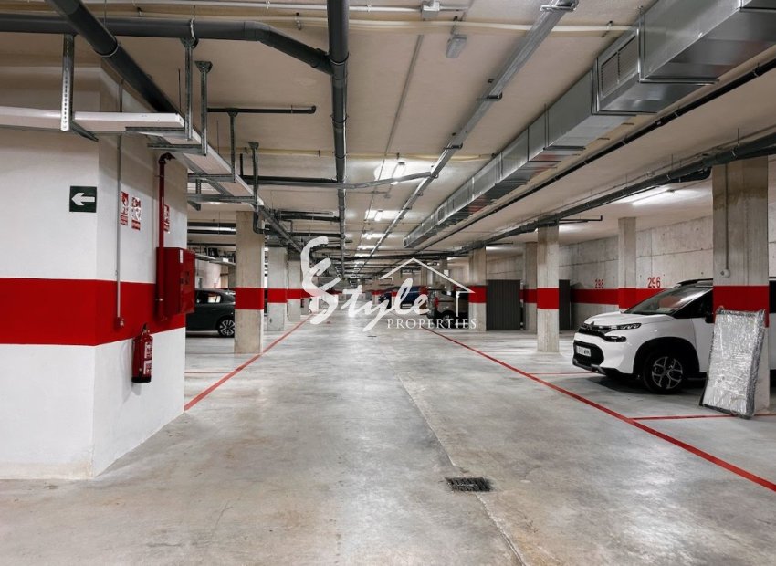 Resale - Apartment - Orihuela Costa  - Playa Flamenca