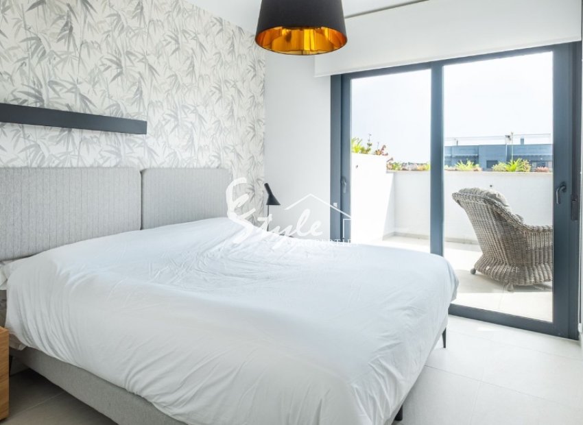 Resale - Apartment - Orihuela Costa  - Playa Flamenca