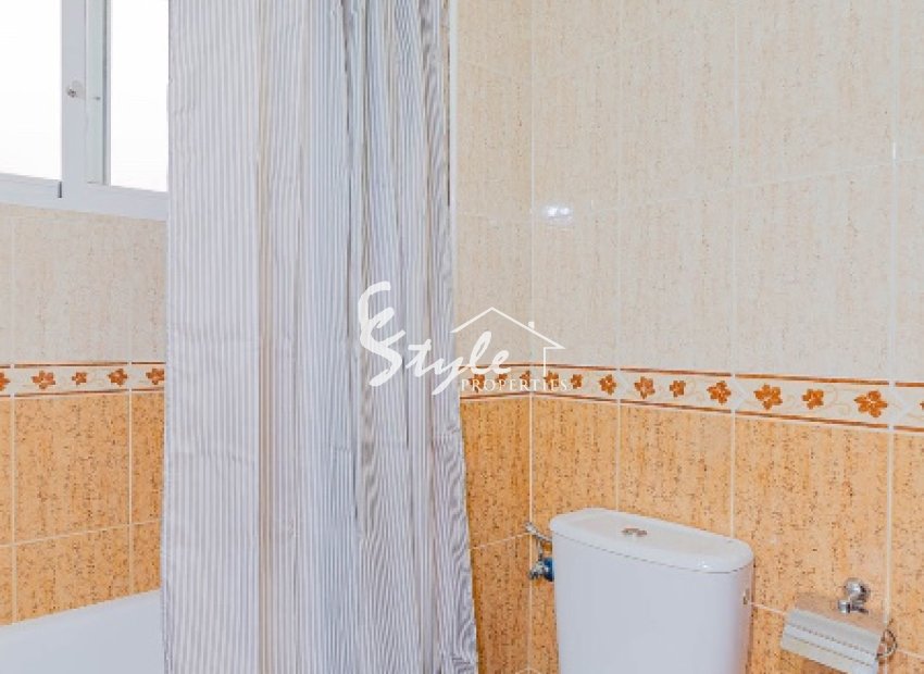 Resale - Apartment - Orihuela Costa  - Playa Flamenca