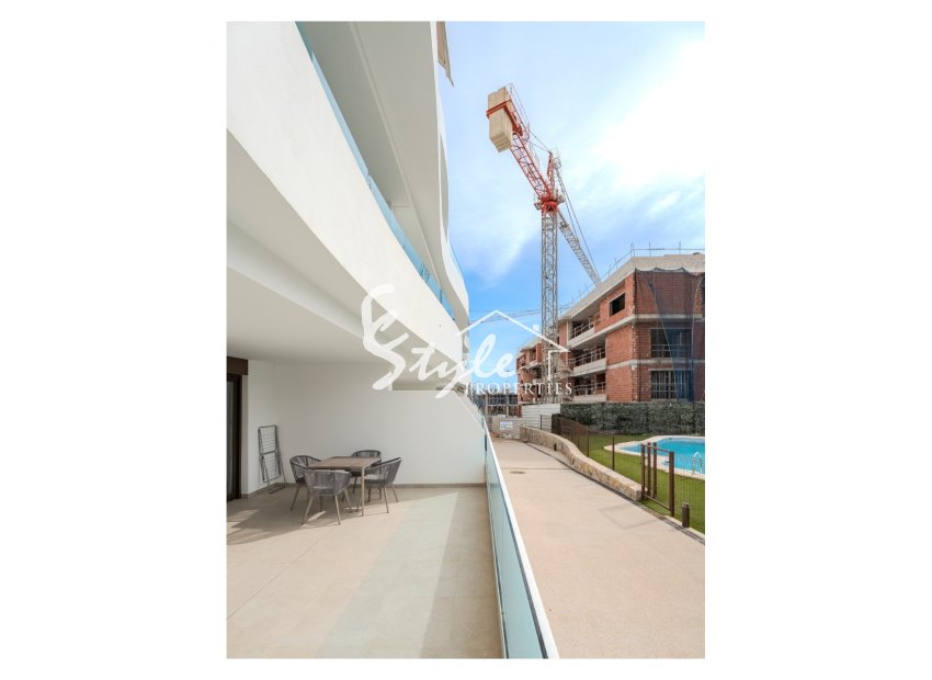 Resale - Apartment - Orihuela Costa  - Playa Flamenca