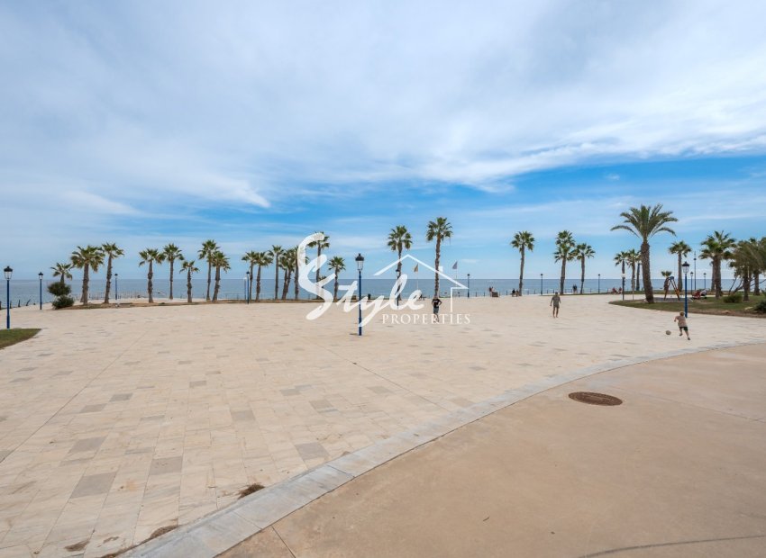 Resale - Apartment - Orihuela Costa  - Playa Flamenca