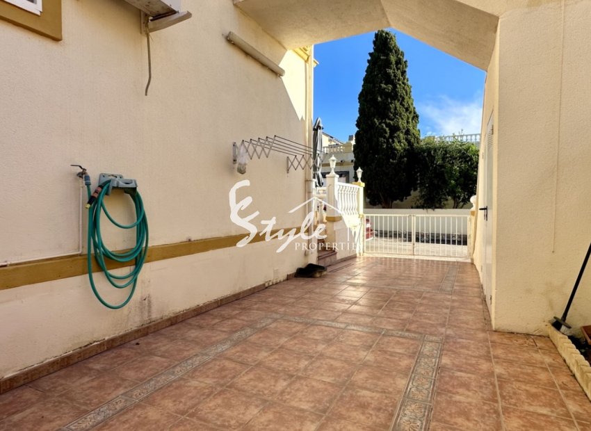 Resale - Apartment - Orihuela Costa  - Playa Flamenca