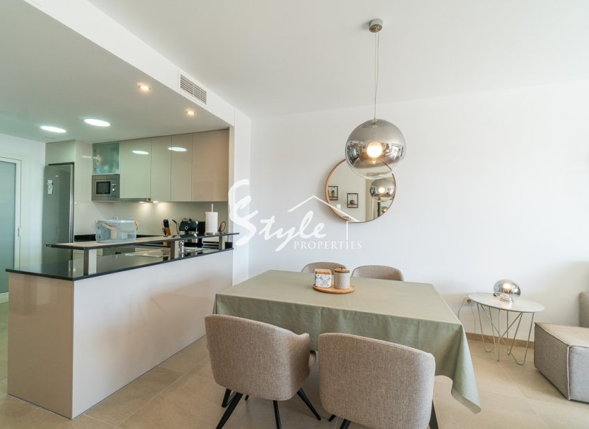Resale - Apartment - Orihuela Costa  - Playa Flamenca