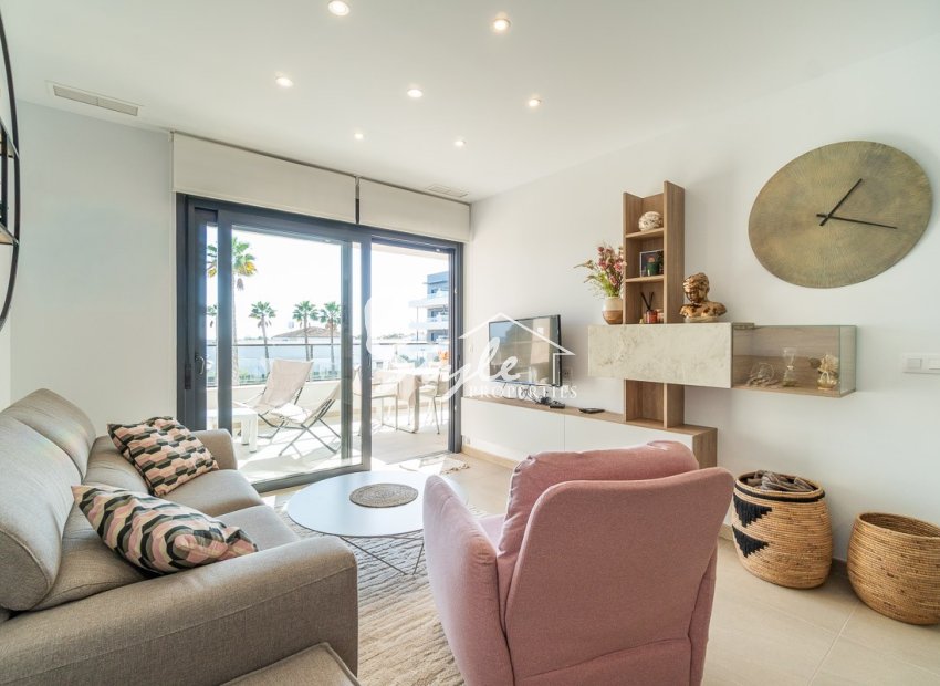 Resale - Apartment - Orihuela Costa  - Playa Flamenca