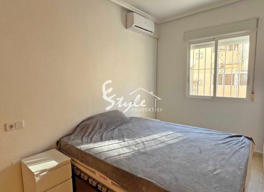 Resale - Apartment - Orihuela Costa  - Playa Flamenca