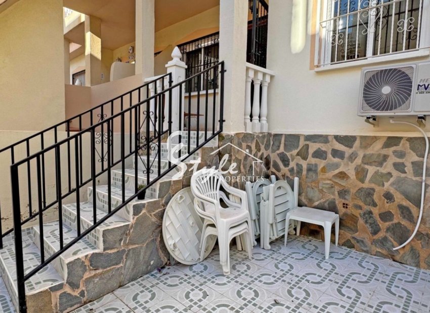 Resale - Apartment - Orihuela Costa  - Playa Flamenca