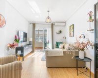 Resale - Apartment - Orihuela Costa  - Playa Flamenca