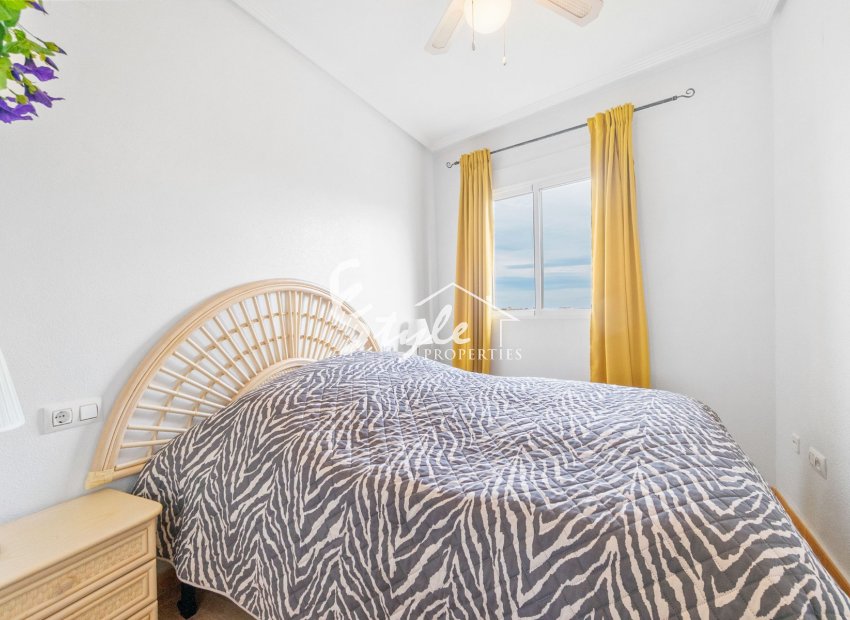 Resale - Apartment - Orihuela Costa  - Playa Flamenca