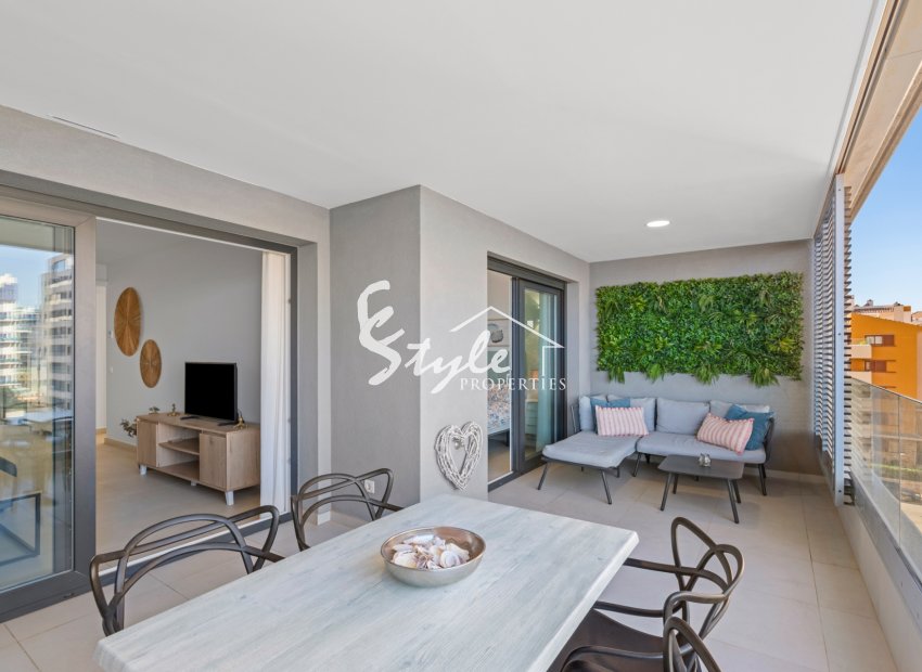 Resale - Apartment - Orihuela Costa  - Punta Prima