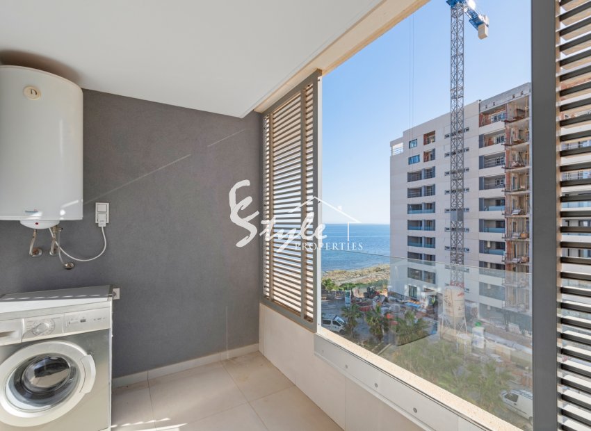 Resale - Apartment - Orihuela Costa  - Punta Prima