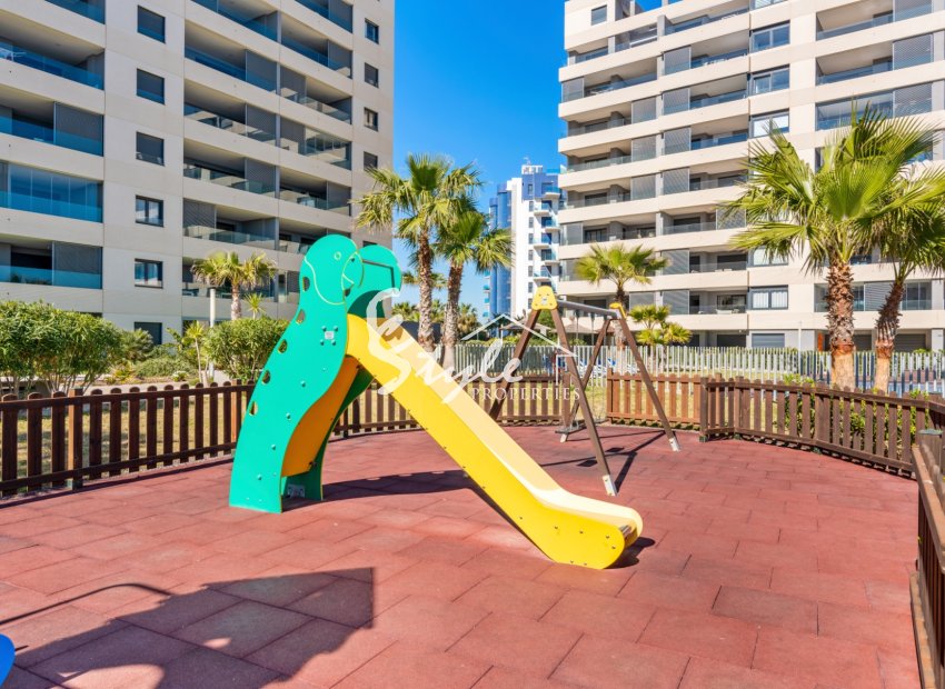 Resale - Apartment - Orihuela Costa  - Punta Prima