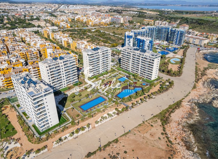 Resale - Apartment - Orihuela Costa  - Punta Prima