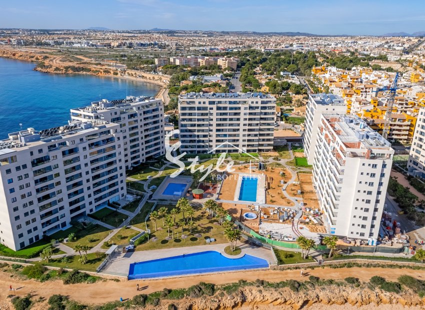 Resale - Apartment - Orihuela Costa  - Punta Prima