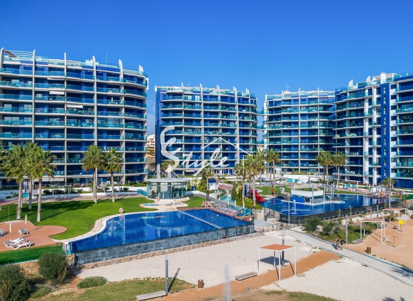 Resale - Apartment - Orihuela Costa  - Punta Prima