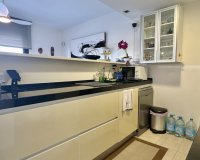 Resale - Apartment - Orihuela Costa  - Punta Prima