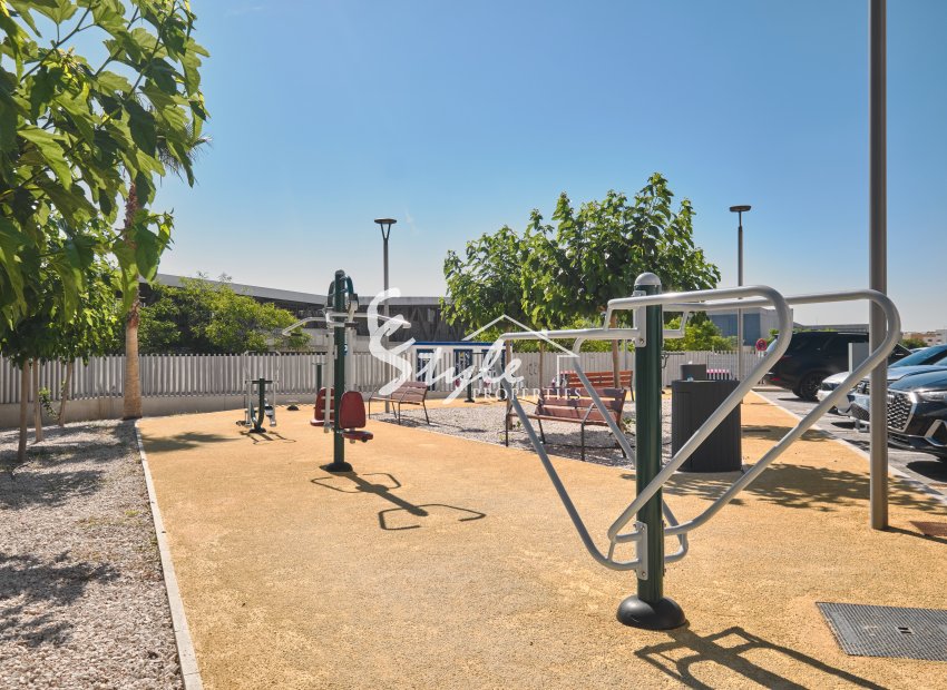 Resale - Apartment - Orihuela Costa  - Villamartin