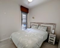 Resale - Apartment - Orihuela Costa  - Villamartin