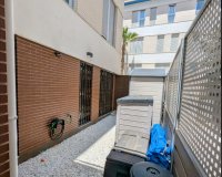 Resale - Apartment - Orihuela Costa  - Villamartin