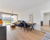 Resale - Apartment - Orihuela Costa  - Villamartin