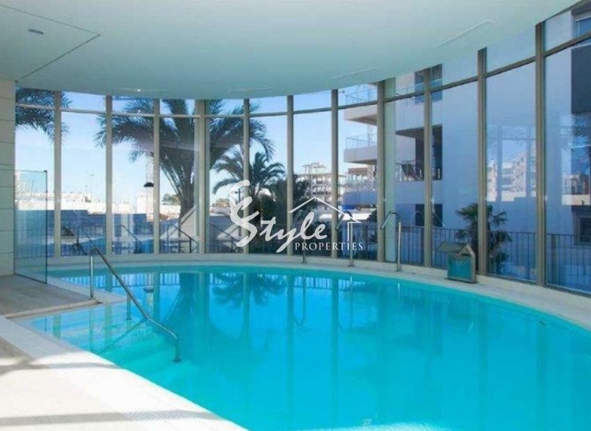 Resale - Apartment - Orihuela Costa  - Villamartin