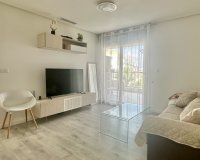 Resale - Apartment - Orihuela Costa  - Villamartin