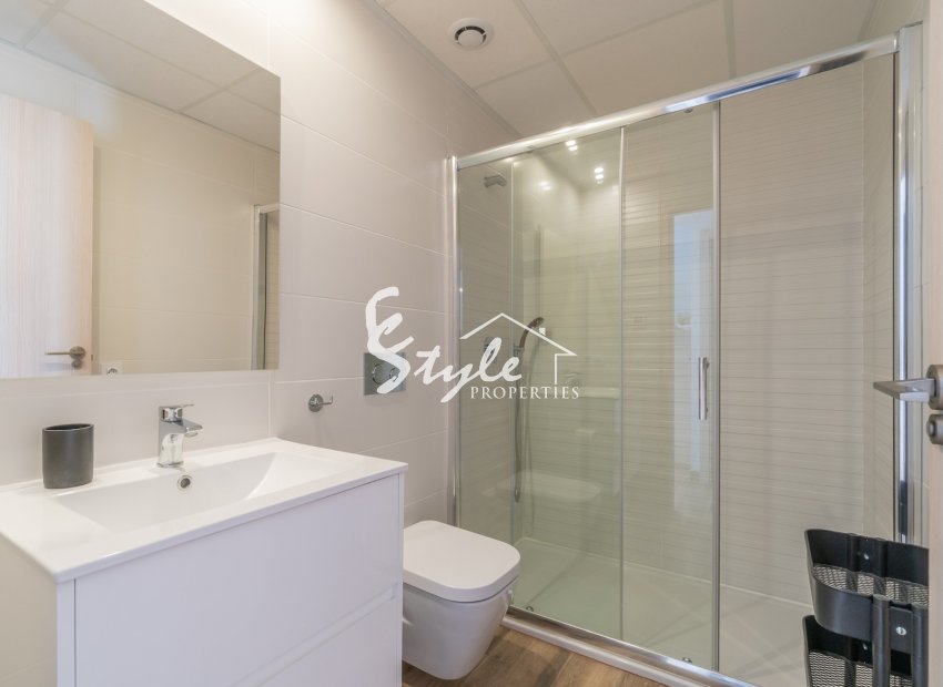 Resale - Apartment - Orihuela Costa  - Villamartin