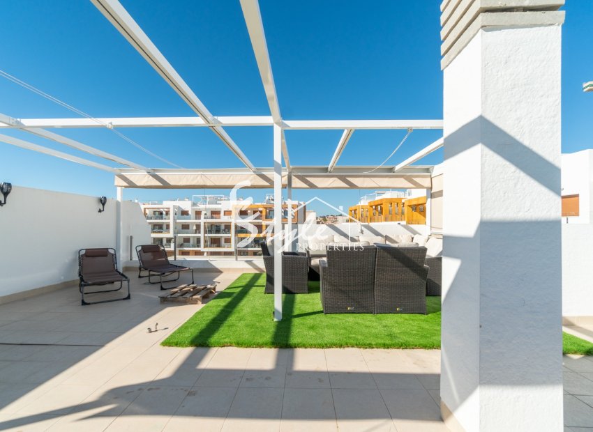 Resale - Apartment - Orihuela Costa  - Villamartin