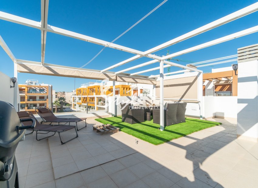 Resale - Apartment - Orihuela Costa  - Villamartin