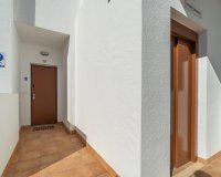 Resale - Apartment - Orihuela Costa  - Villamartin