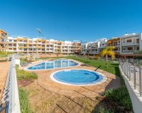 Resale - Apartment - Orihuela Costa  - Villamartin