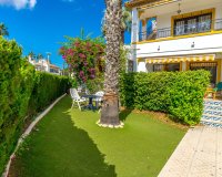 Resale - Apartment - Orihuela Costa  - Villamartin