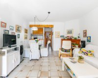 Resale - Apartment - Orihuela Costa  - Villamartin