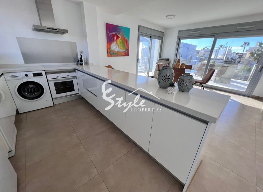 Resale - Apartment - Orihuela-Costa - Vistabella Golf