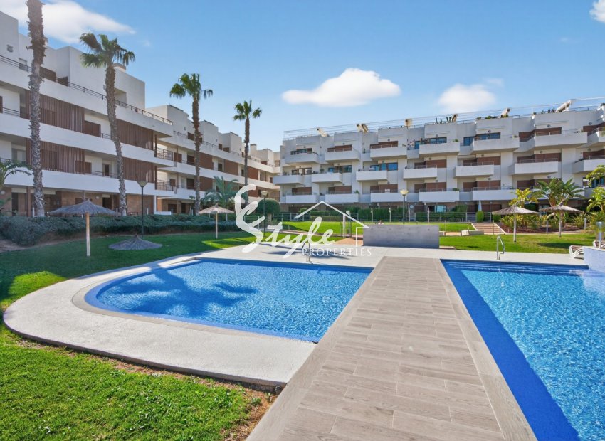 Resale - Apartment Penthouse - Campoamor - Dehesa de Campoamor