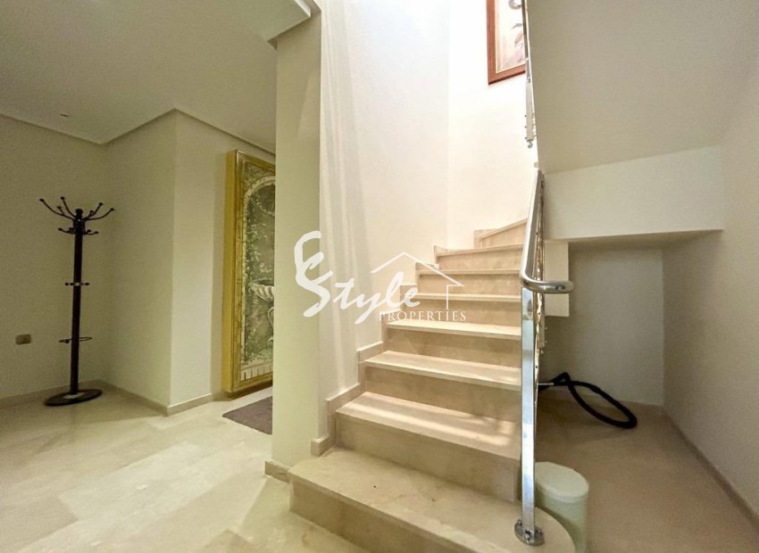 Resale - Apartment Penthouse - Dehesa de campoamor - Campoamor