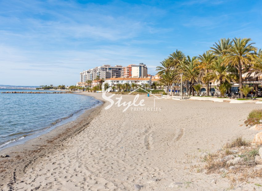 Resale - Apartment Penthouse - La Manga - La Manga del Mar Menor