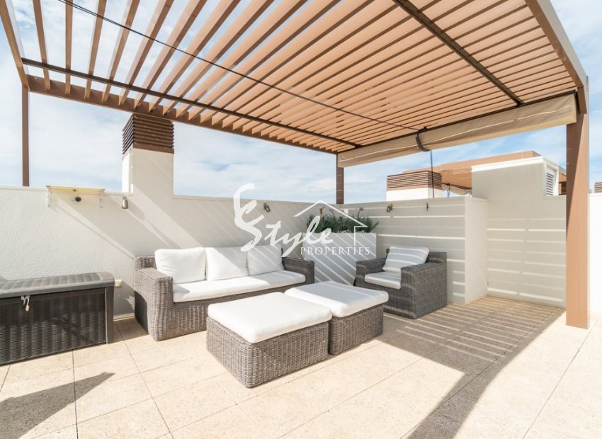 Resale - Apartment Penthouse - Las Colinas Golf