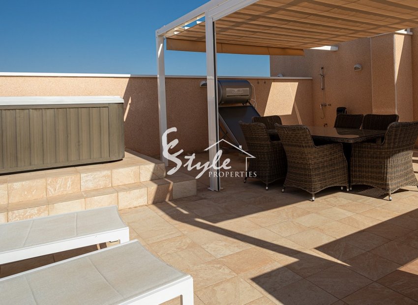 Resale - Apartment Penthouse - Orihuela-Costa - Los Dolses