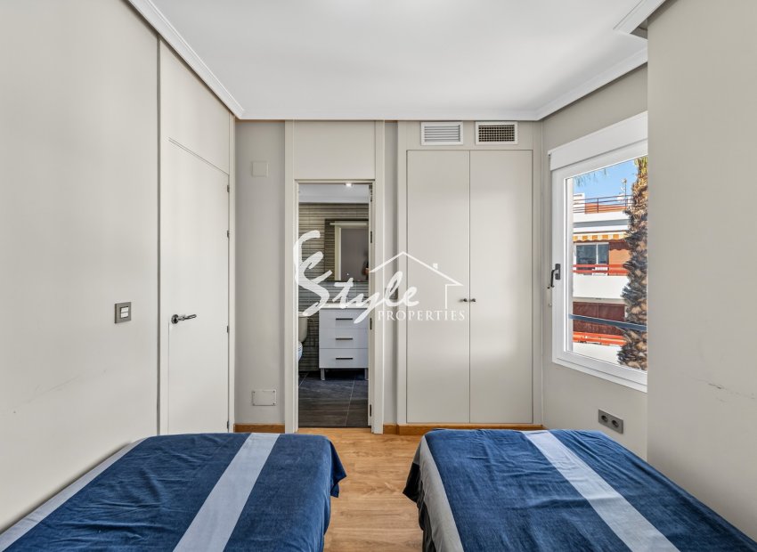 Resale - Apartment Penthouse - Orihuela-Costa - Playa Flamenca