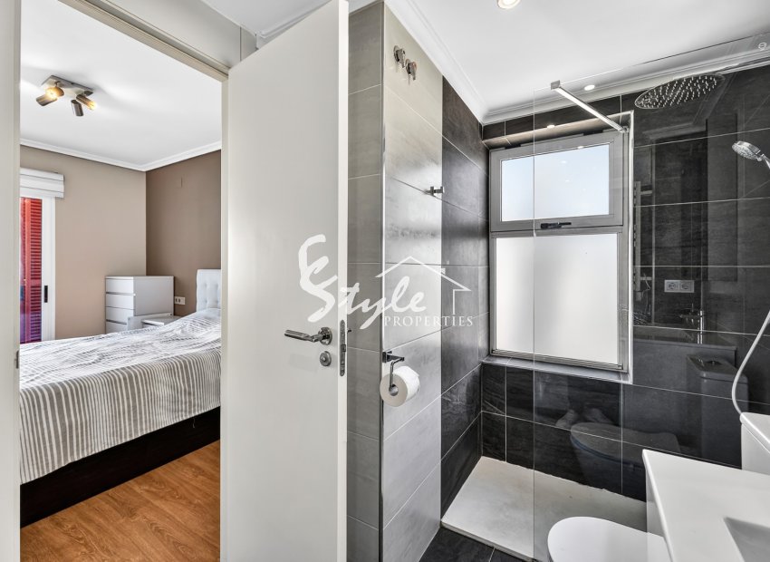 Resale - Apartment Penthouse - Orihuela-Costa - Playa Flamenca