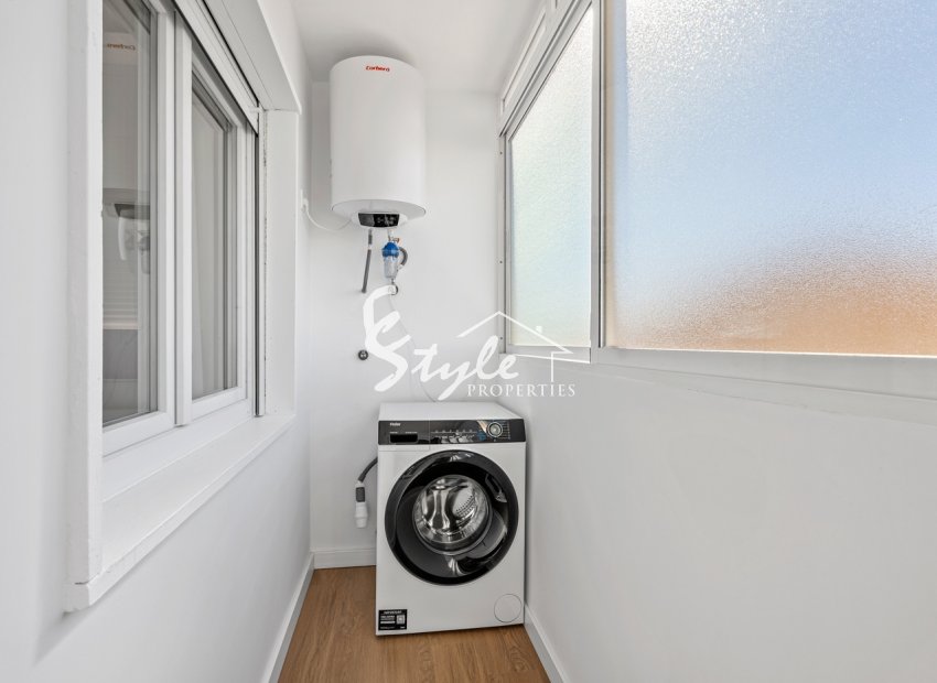 Resale - Apartment Penthouse - Orihuela-Costa - Punta Prima