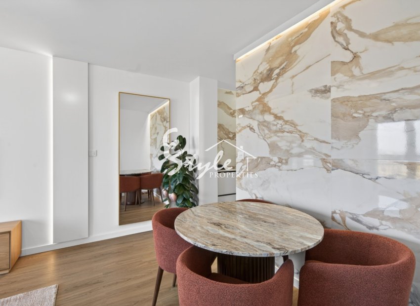 Resale - Apartment Penthouse - Orihuela-Costa - Punta Prima