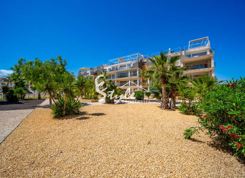 Resale - Apartment Penthouse - Orihuela-Costa - Villamartin
