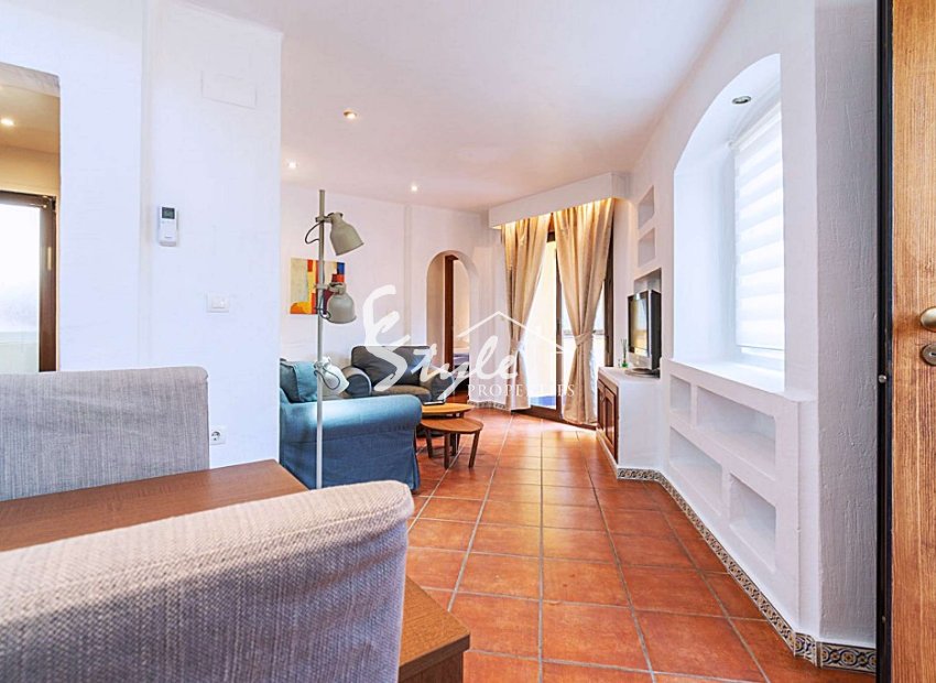 Resale - Apartment Penthouse - Punta Prima