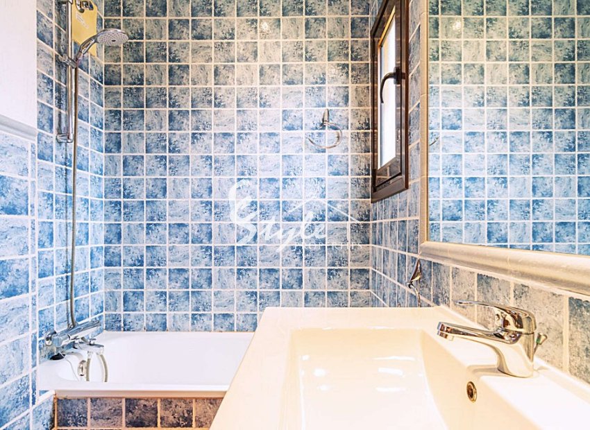 Resale - Apartment Penthouse - Punta Prima