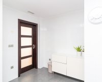 Resale - Apartment Penthouse - Torrevieja - Beach